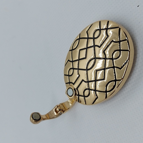 Daisy chain necklace - Picture 3 of 4